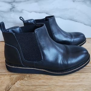 Softwalk Black Chelsea Boots - size 9.5